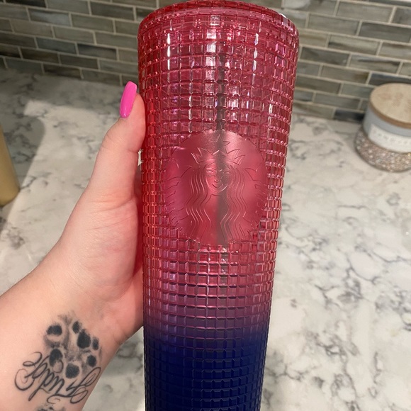 STARBUCKS CUP - Picture 3 of 5